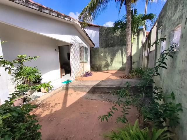 Casa / Sobrado para Venda em Parnamirim/RN Nova Parnamirim 2 Quartos