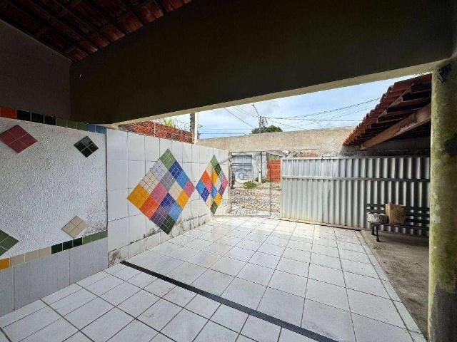 Casa / Sobrado para Venda em Parnamirim/RN Nova Parnamirim 4 Quartos