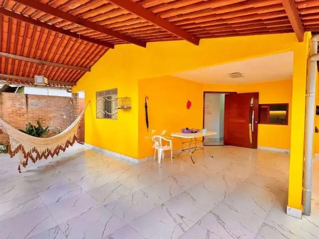 Casa / Sobrado para Venda em Parnamirim/RN Rosa dos Ventos 3 Quartos