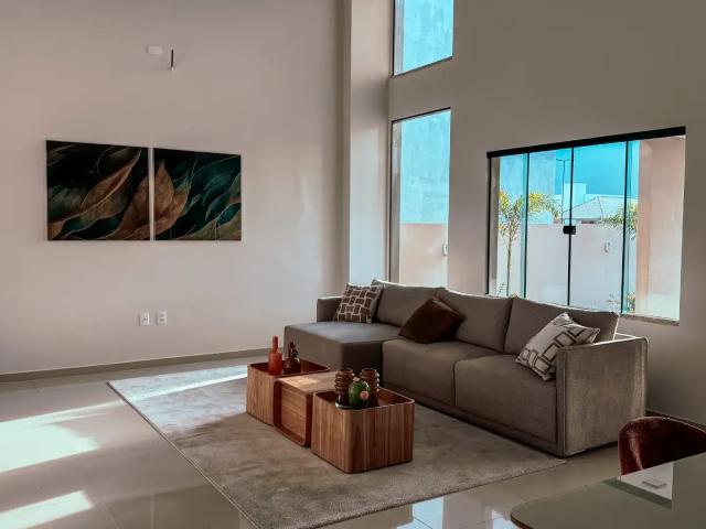 Casa / Sobrado para Venda em Parnaíba/PI João XXIII 4 Quartos