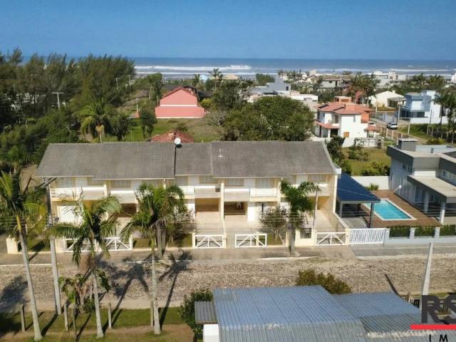 Casa / Sobrado para Venda em Passo de Torres/SC Balneário Bellatorres 3 Quartos