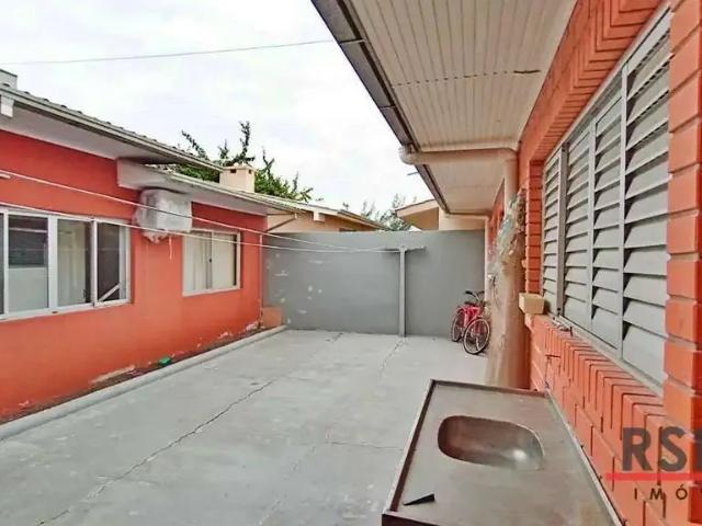 Casa / Sobrado para Venda em Passo de Torres/SC Bela Torres 4 Quartos
