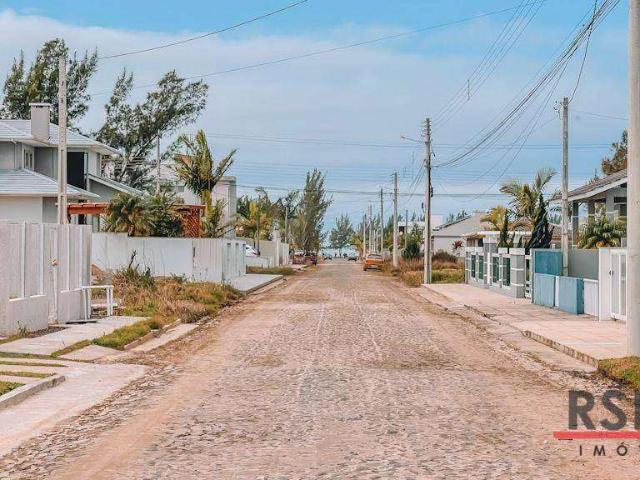 Casa / Sobrado para Venda em Passo de Torres/SC Bela Torres 3 Quartos