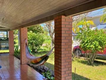 Casa / Sobrado para Venda em Passo de Torres/SC Bela Torres 3 Quartos