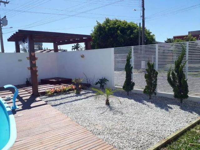 Casa / Sobrado para Venda em Passo de Torres/SC Centro 3 Quartos