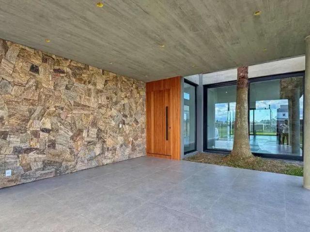 Casa / Sobrado para Venda em Passo de Torres/SC Centro 3 Quartos