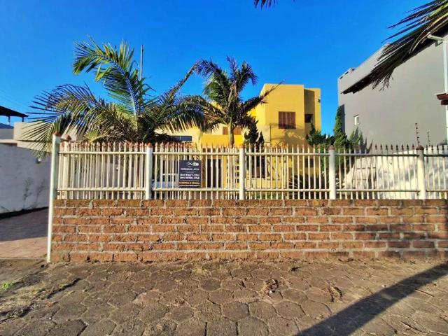 Casa / Sobrado para Venda em Passo de Torres/SC Praia Azul 3 Quartos