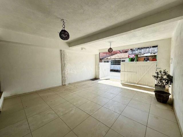 Casa / Sobrado para Venda em Passo de Camaragibe/AL Barra de Camaragibe 9 Quartos