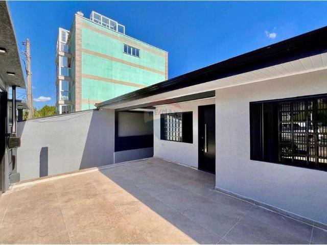 Casa / Sobrado para Venda em Passo Fundo/RS Vila Petrópolis 3 Quartos