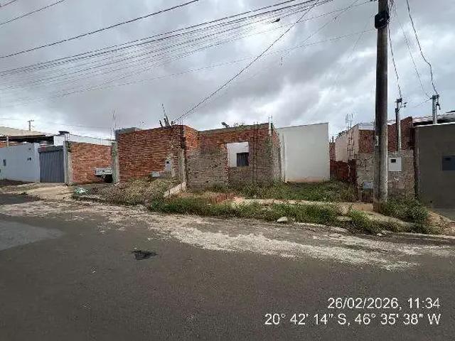 Casa / Sobrado para Venda em Passos/MG Jardim Harmonia 1 Quartos