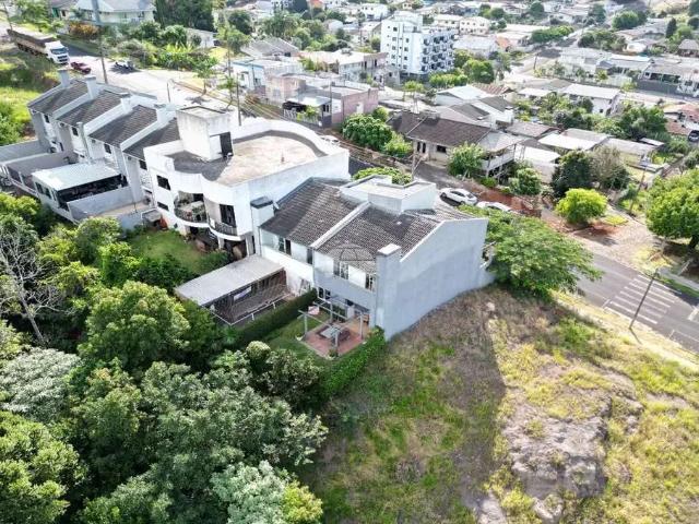 Casa / Sobrado para Venda em Pato Branco/PR Amadori 3 Quartos