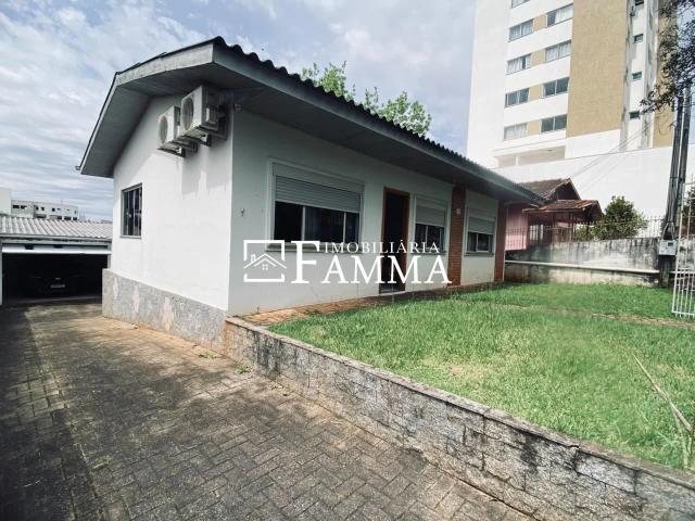 Casa / Sobrado para Venda em Pato Branco/PR Centro 3 Quartos