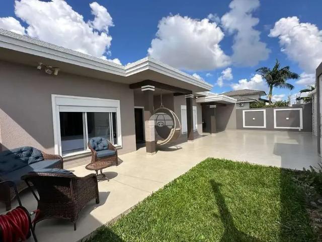 Casa / Sobrado para Venda em Pato Branco/PR Fraron 3 Quartos