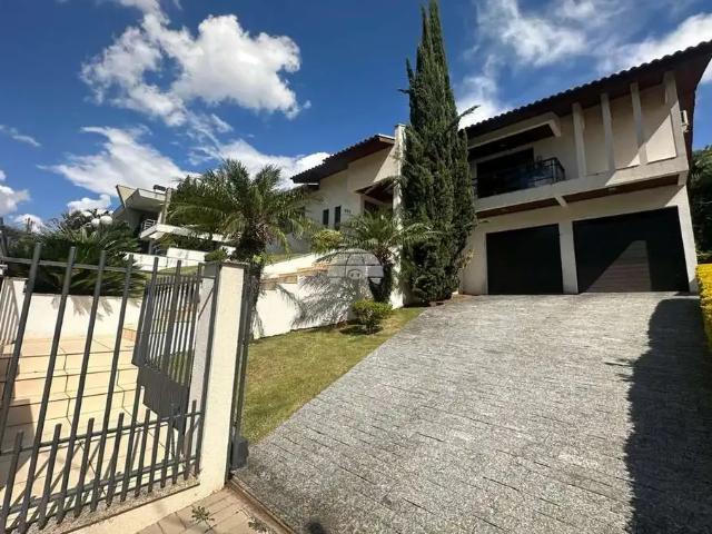Casa / Sobrado para Venda em Pato Branco/PR La Salle 4 Quartos