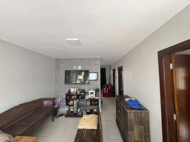Casa / Sobrado para Venda em Patos de Minas/MG Nova Floresta 3 Quartos