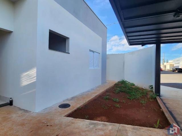 Casa / Sobrado para Venda em Patos de Minas/MG Novo Sorriso 3 Quartos