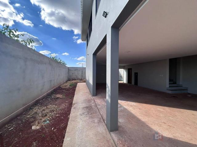 Casa / Sobrado para Venda em Patos de Minas/MG Afonso Queiroz 1 Quartos