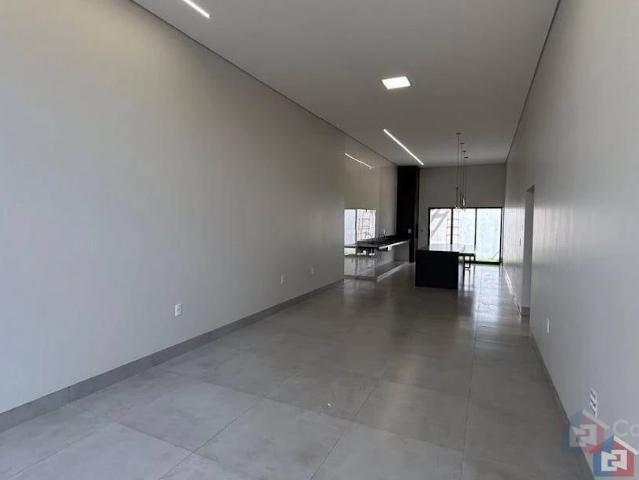 Casa / Sobrado para Venda em Patos de Minas/MG Afonso Queiroz 3 Quartos