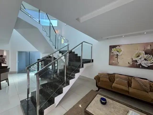 Casa / Sobrado para Venda em Patos de Minas/MG Alto dos Caiçaras 3 Quartos