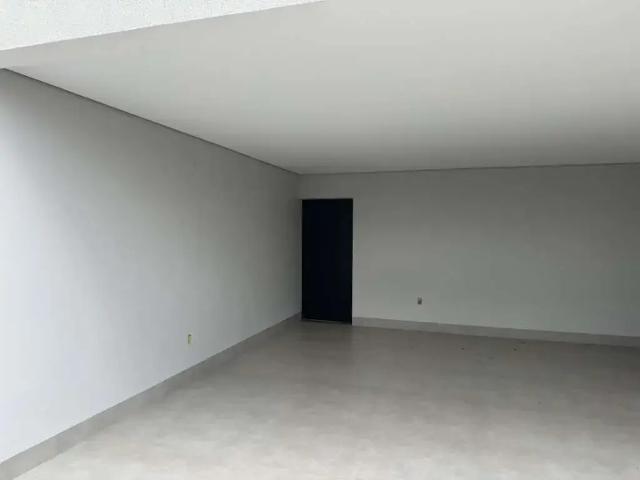 Casa / Sobrado para Venda em Patos de Minas/MG Campos Elíseos 3 Quartos