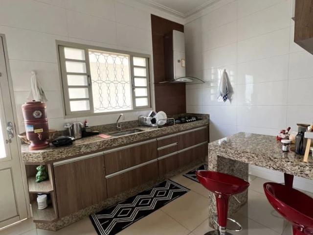 Casa / Sobrado para Venda em Patos de Minas/MG Jardim Panorâmico 3 Quartos