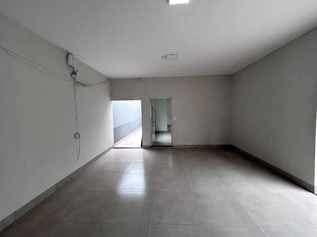 Casa / Sobrado para Venda em Patos de Minas/MG Jardim Recanto 3 Quartos