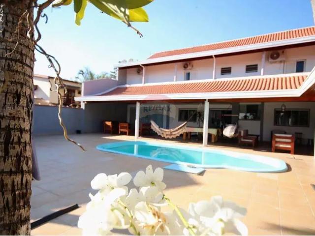 Casa / Sobrado para Venda em Paulínia/SP Jardim de Itapoan 4 Quartos