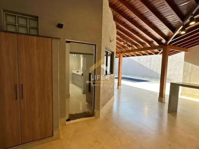 Casa / Sobrado para Venda em Paulínia/SP Jardim de Itapoan 4 Quartos