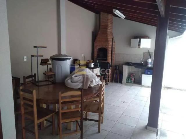 Casa / Sobrado para Venda em Paulínia/SP João Aranha 4 Quartos
