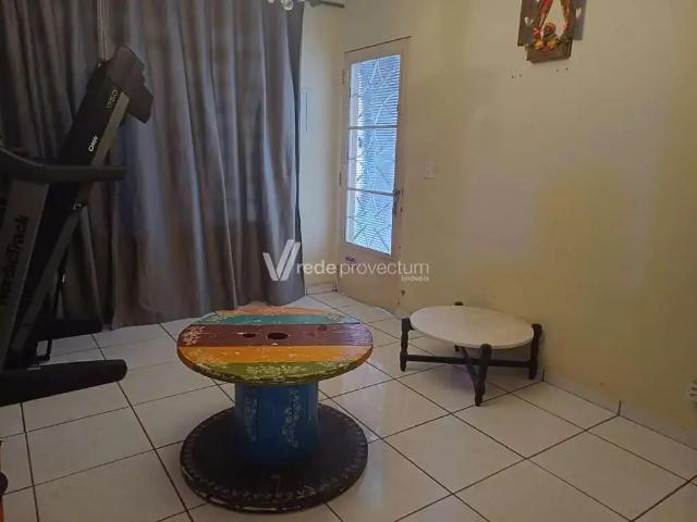 Casa / Sobrado para Venda em Paulínia/SP Vila Presidente Médici 3 Quartos