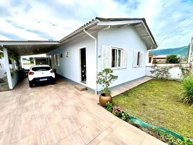 Casa / Sobrado para Venda em Paulo Lopes/SC Nova Belém 3 Quartos