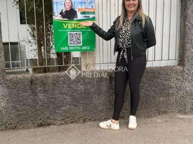 Casa / Sobrado para Venda em Paulo Lopes/SC Areias 3 Quartos