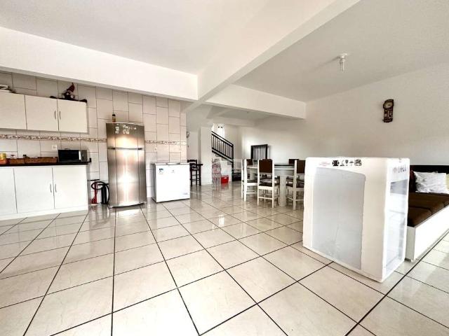 Casa / Sobrado para Venda em Penha/SC Armação 4 Quartos
