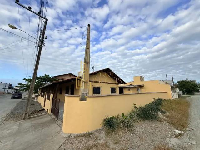 Casa / Sobrado para Venda em Penha/SC Armação 4 Quartos