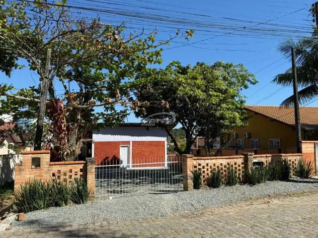 Casa / Sobrado para Venda em Penha/SC Armação 5 Quartos