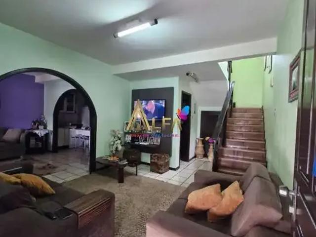 Casa / Sobrado para Venda em Penha/SC Centro 4 Quartos
