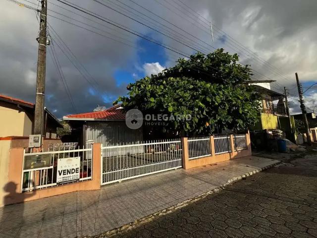 Casa / Sobrado para Venda em Penha/SC Centro 5 Quartos