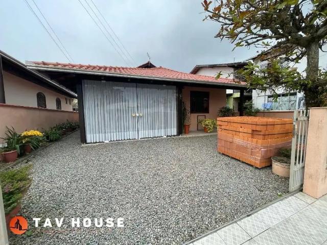 Casa / Sobrado para Venda em Penha/SC Centro