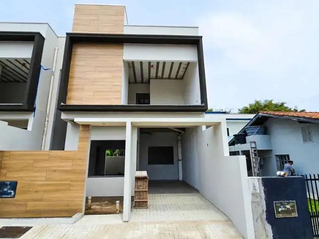 Casa / Sobrado para Venda em Penha/SC Centro 3 Quartos