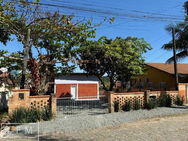 Casa / Sobrado para Venda em Penha/SC Gravatá 4 Quartos