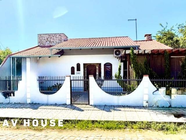 Casa / Sobrado para Venda em Penha/SC Centro 4 Quartos