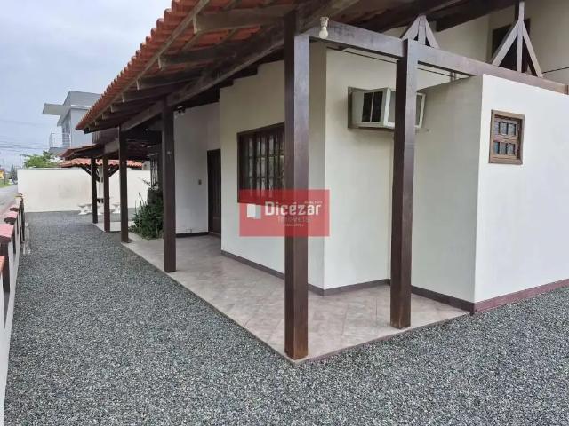 Casa / Sobrado para Venda em Penha/SC Praia Alegre 3 Quartos