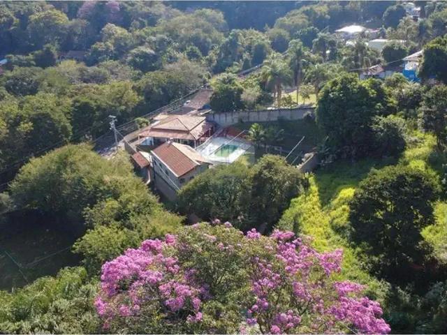 Casa / Sobrado para Venda em Pedreira/SP Chácaras Vale Verde 3 Quartos