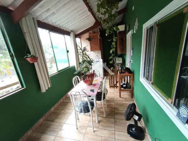 Casa / Sobrado para Venda em Pedro de Toledo/SP Centro 2 Quartos
