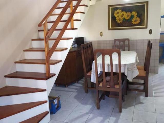 Casa / Sobrado para Venda em Pelotas, Três Vendas, 4 dormitórios, 2 banheiros, 3 vagas