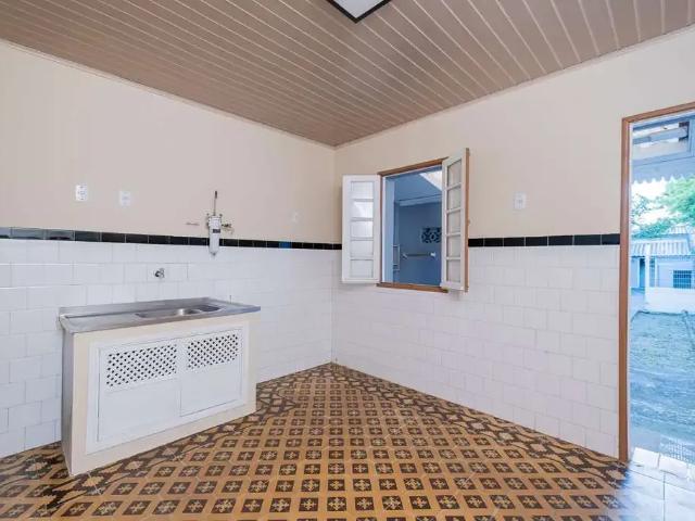 Casa / Sobrado para Venda em Pelotas/RS Centro 2 Quartos