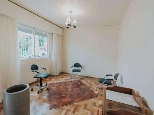 Casa / Sobrado para Venda em Pelotas/RS Centro 2 Quartos