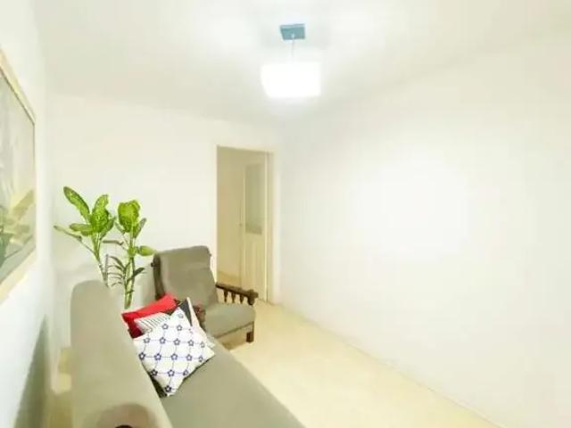 Casa / Sobrado para Venda em Pelotas/RS Centro 2 Quartos