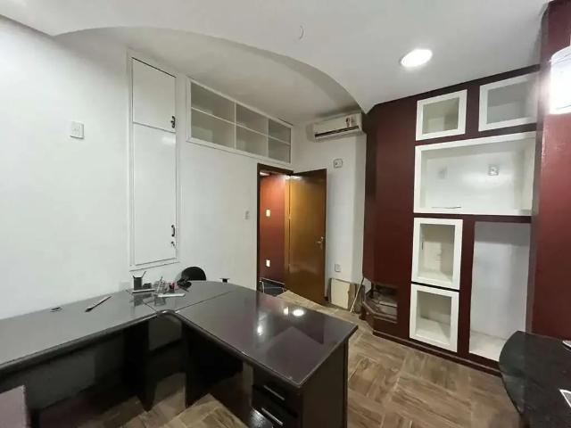 Casa / Sobrado para Venda em Pelotas/RS Centro 4 Quartos