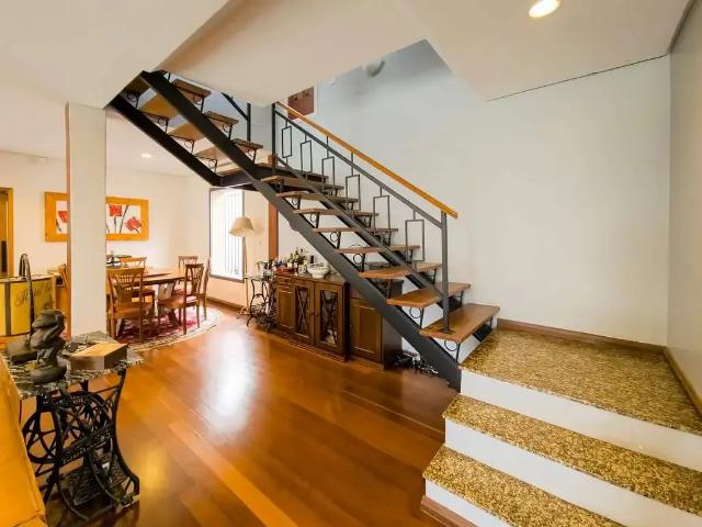 Casa / Sobrado para Venda em Pelotas/RS Areal 3 Quartos